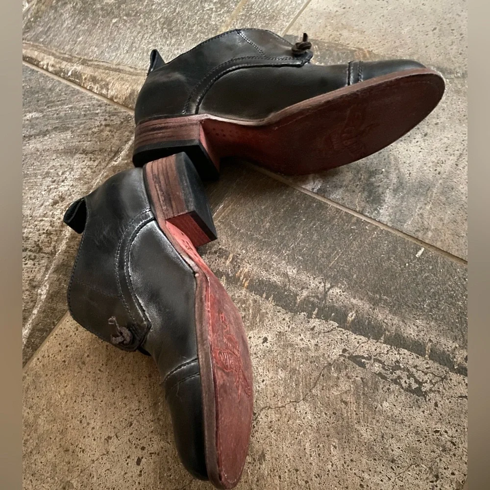 FreeBirds| Size 8| Mabel| Black| NWOB. - Picture 5 of 10